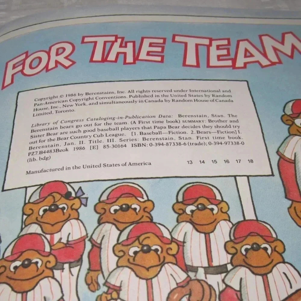 The Berenstain Bears GO OUT FOR THE TEAM Color Illustrated Paperback Kids Book - Picture 3 of 3